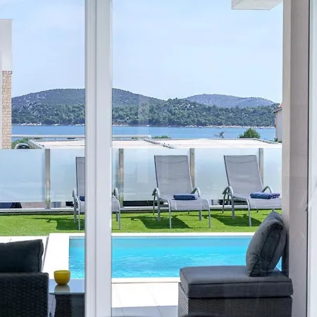 Draga Villa *