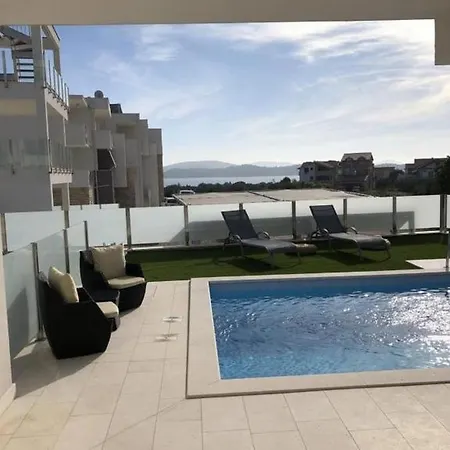 Draga Villa *
